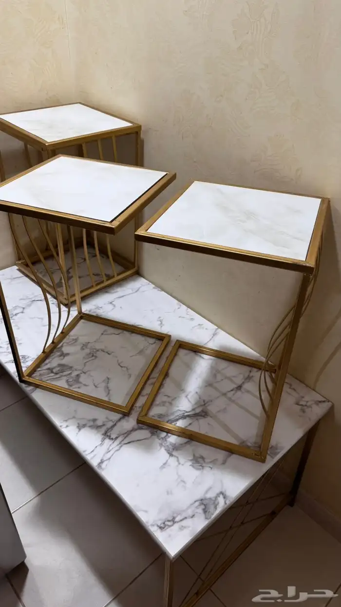 طاوله مرتفعه و4 طولت خدمه 1