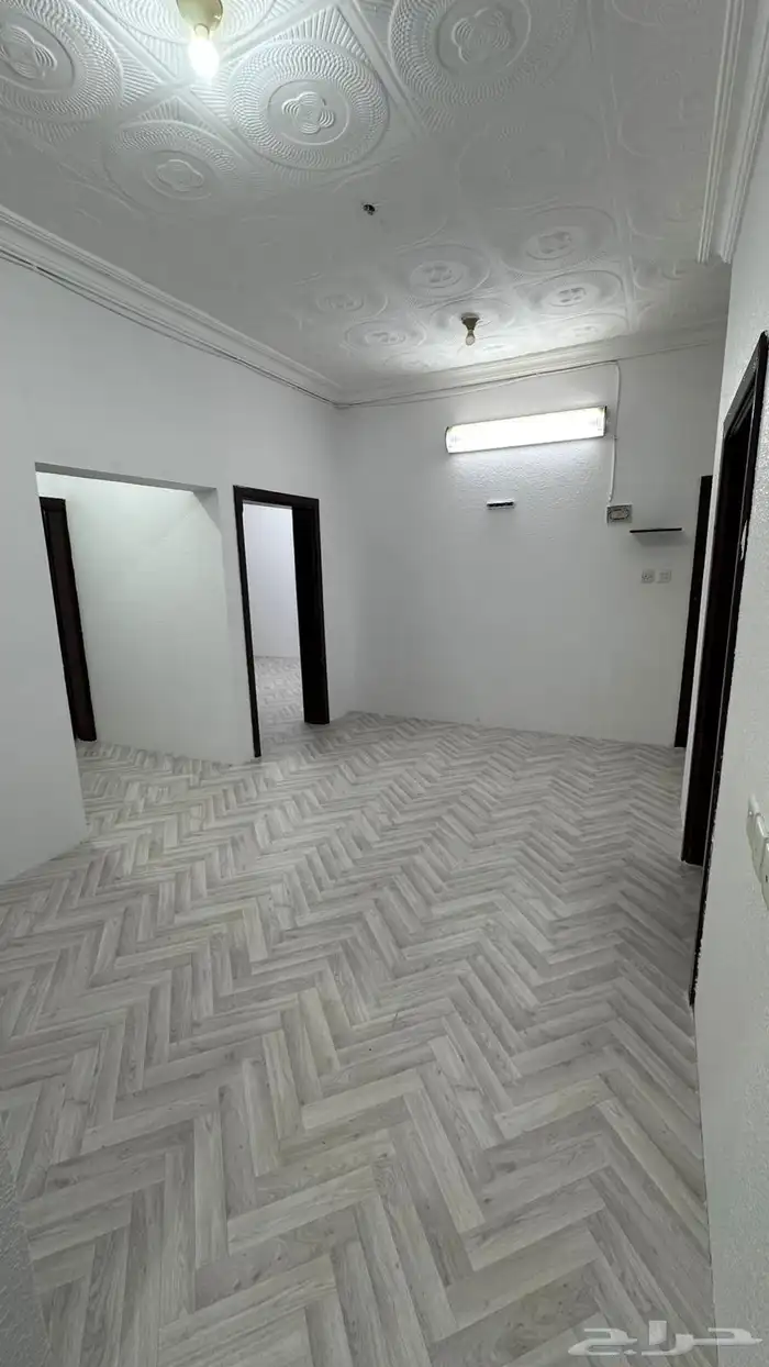 شقة للائجار السنوي موقع جميل 3