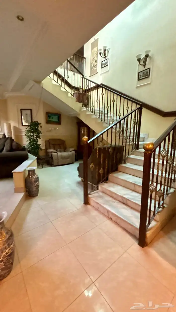 فيلا للبيع في الرياض 3
