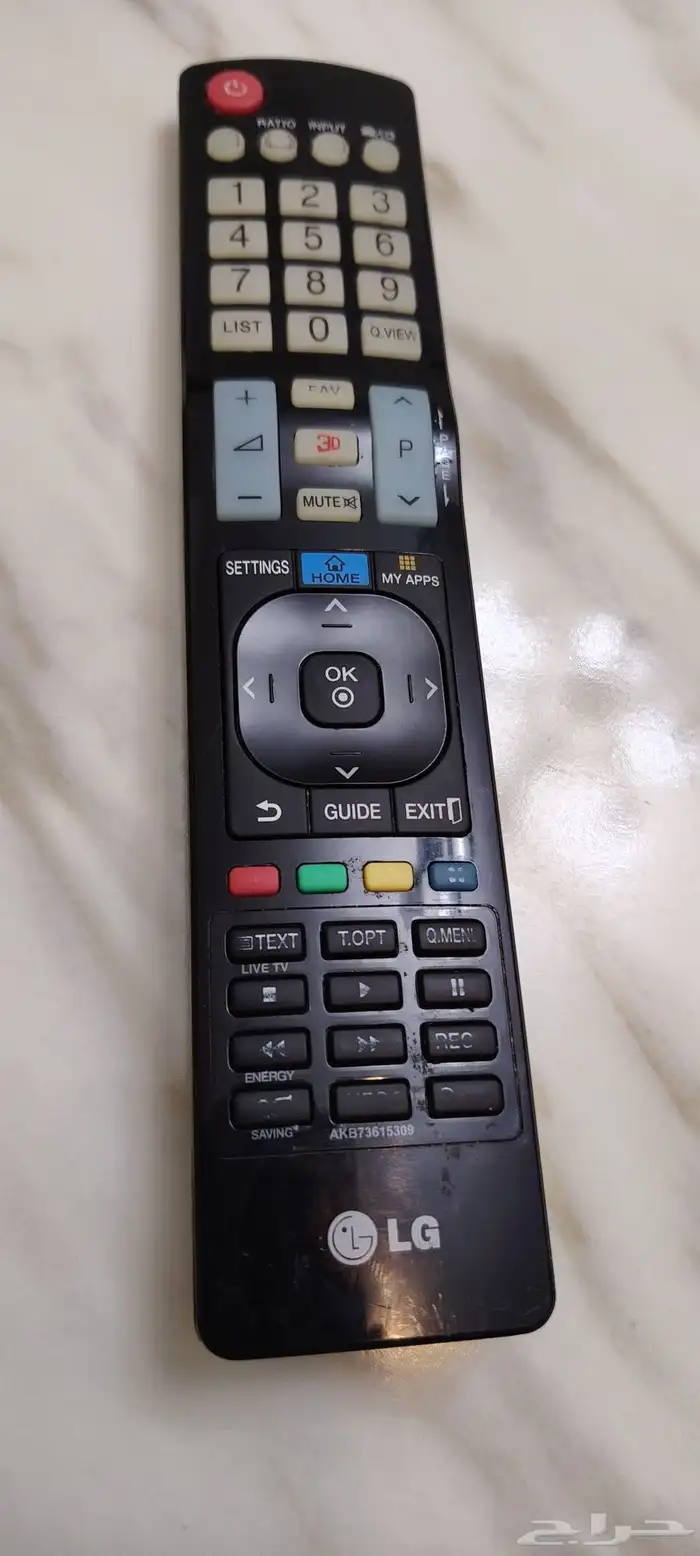 ريموت شاشة مع ثلاثه نظارات 3D. ماركه( LG) 7