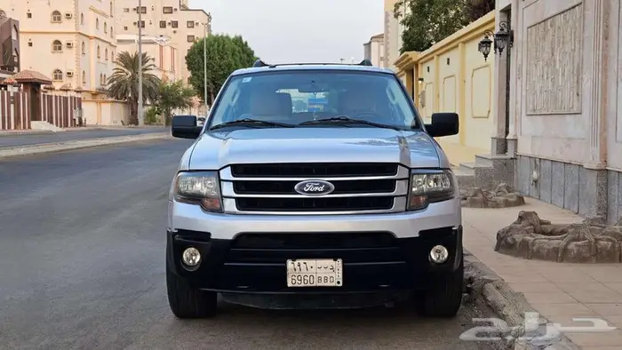 اكسبدشن قصير بدون دبل 2015 بحالة ممتازة 11