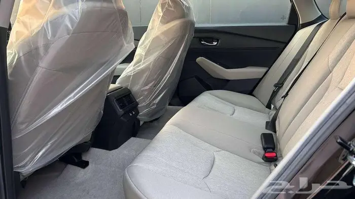 هوندا اكورد 2025 LX ستاندر لدى شركة عبدالمجيد الخضر 11