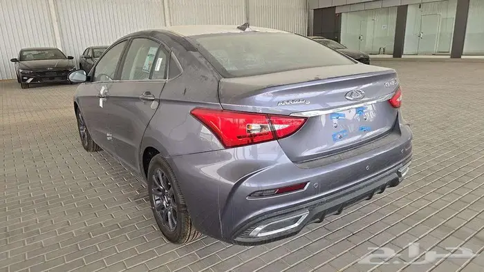 شيري اريزو 5 موديل 2025 متوفر لدى احدث السيارات 3