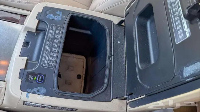 جيب لكزس LX570 موديل 2010 17