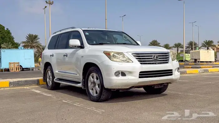 جيب لكزس LX570 موديل 2010 5