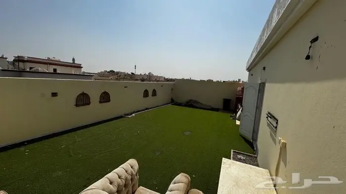 للإيجار استوديو مفروش بالكامل شمال جدة قريب البحر والمطار 2
