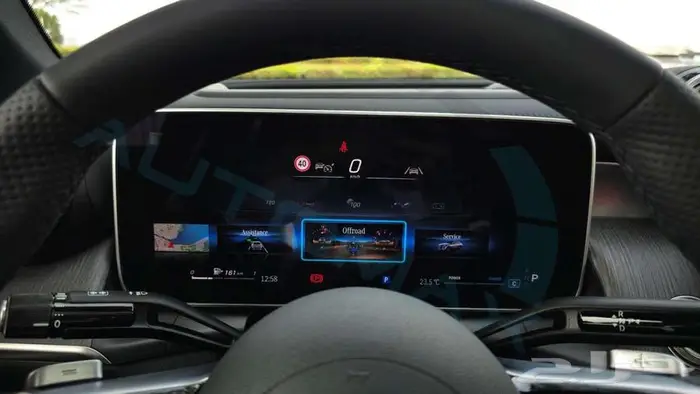 مرسيدس بنز جي ال سي 200 كوبيه 2025 خليجي اصفار ضمان الوكيل 10