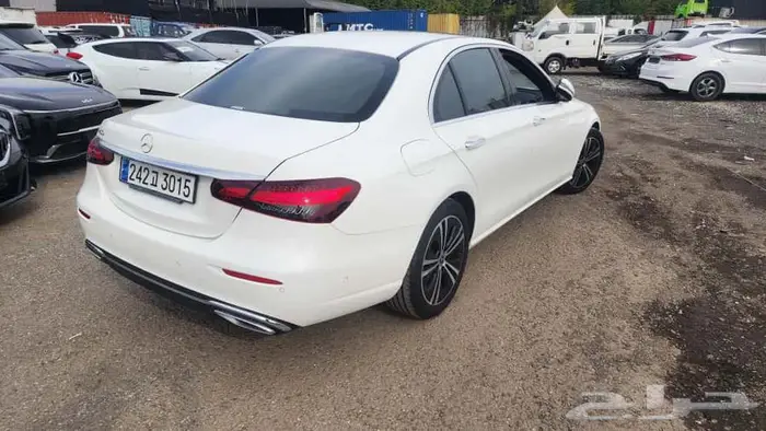 مرسيدس E250 2021 3