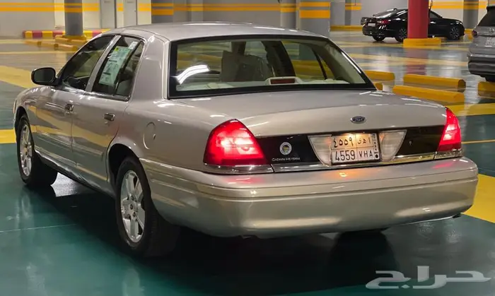 كراون فكتوريا 2010 سعودي - قمة في النظافة 5