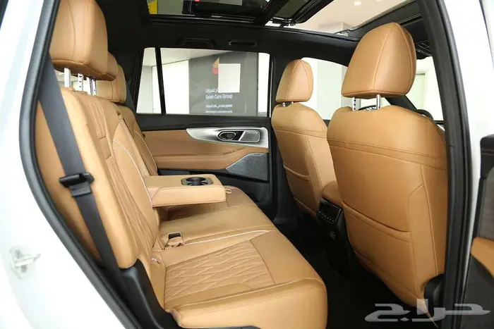 تكنولوجيا متقدمة وقيادة ذكية   جي أيه سي GS8 GT 4