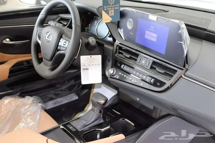 لكزس - ES250 لاكجيري - 2025 - نص فل - خليجي 6