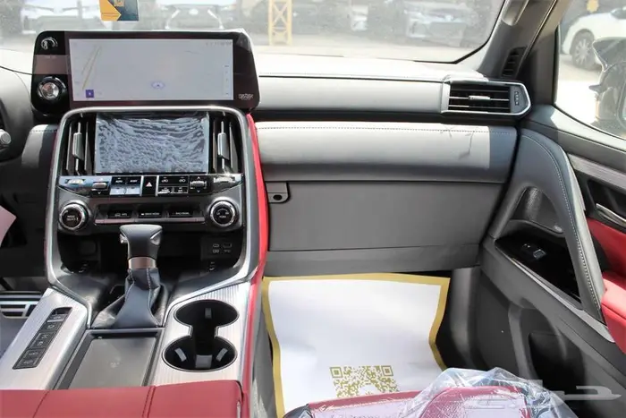 لكزس-LX600 BB -خليجي-2025-فل كامل -25 سماعه داخليه 14