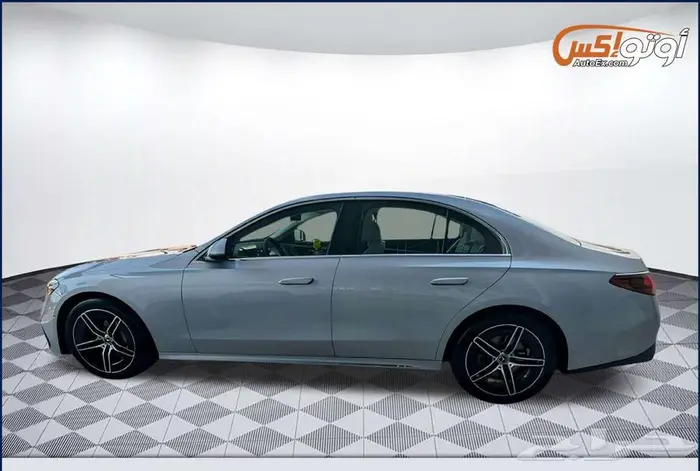 2025 مرسيدس E350 0