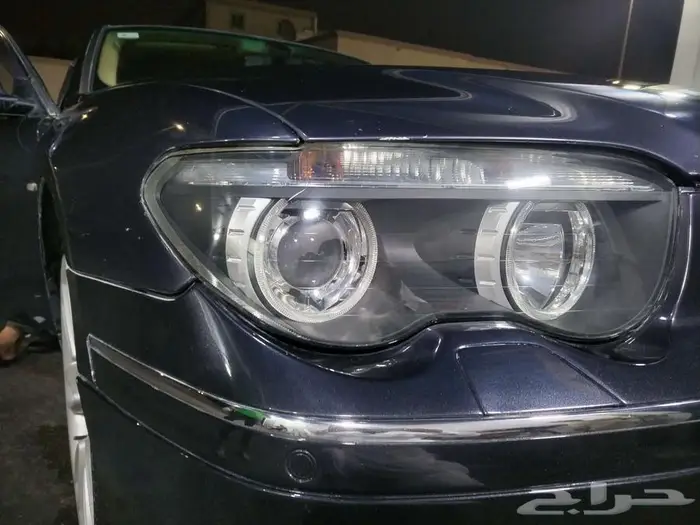بي ام 745Li 28