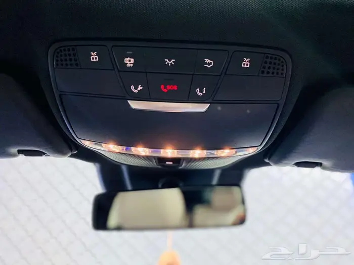 مرسيدس E300 2018 17