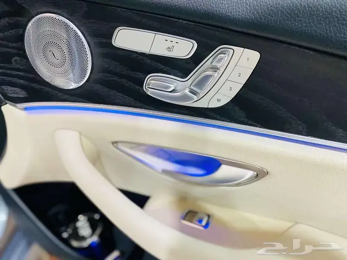 مرسيدس E300 2018 26