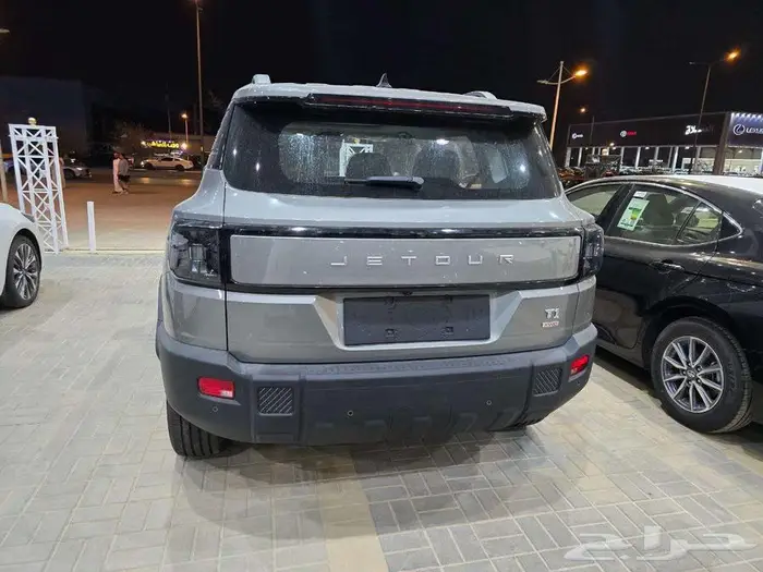 جيتور تي 1 فئة لاكجري 2025 كاش واقساط 4