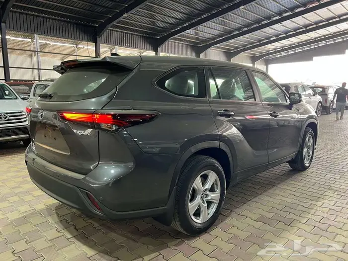 تويوتا - هايلاندر - 2025 - ستاندر - سعودي 4