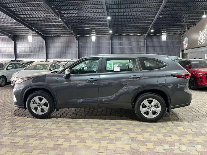 تويوتا - هايلاندر - 2025 - ستاندر - سعودي 3