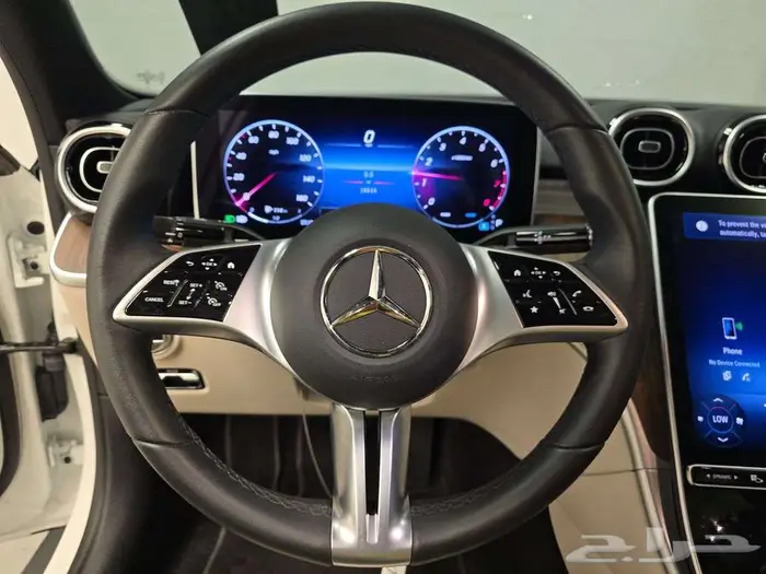 2024 Mercedes-Benz C 300 8