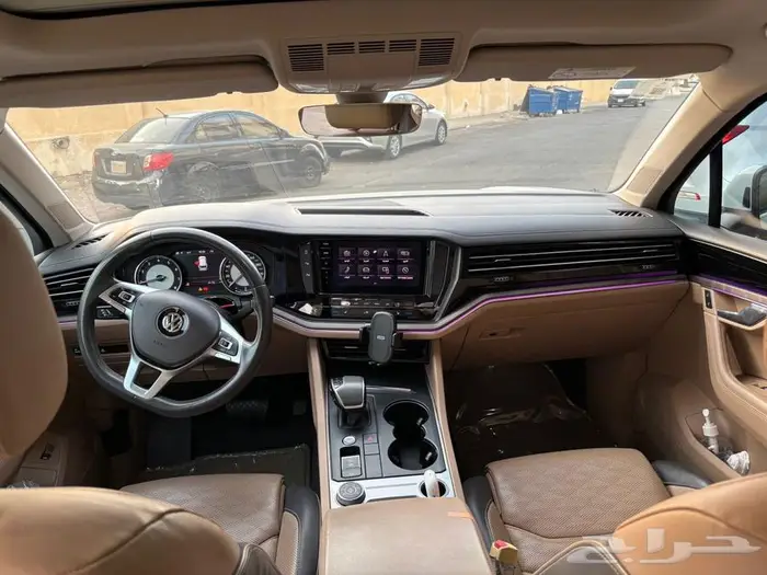 فولكس فاجن طوارق 2018 V6 نص فل R-Line   نظيفة جد ا 6