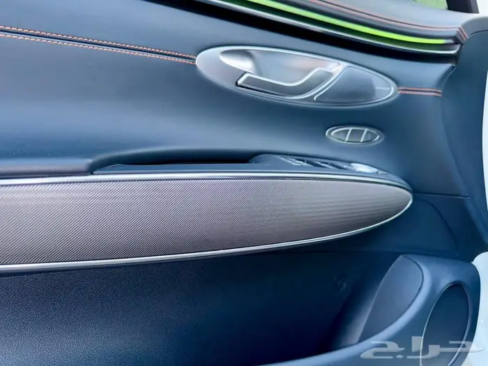 جنسس 2025 GV70 بلاتينيوم سبورت 27