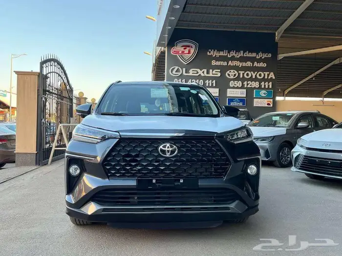 تويوتا فيلوز GLX بنزين 2025 كاش واقساط 0