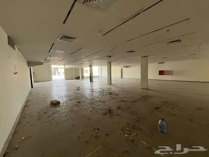 معرض للإيجار 2