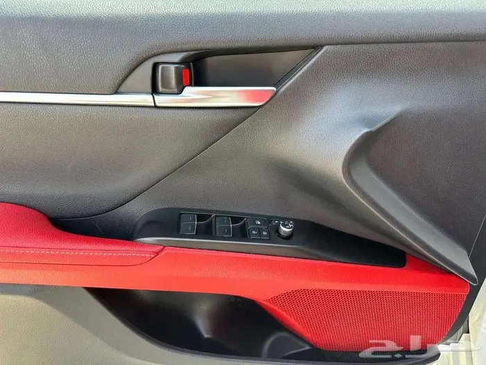 تويوتا كامري SE 2023 9