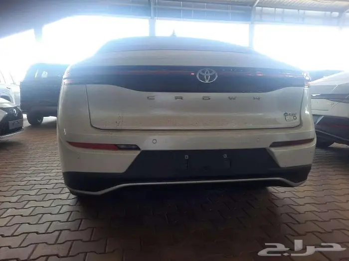 تويوتا كراون برستيج 2026 كاش - اقساط عن طريق البنوك 2