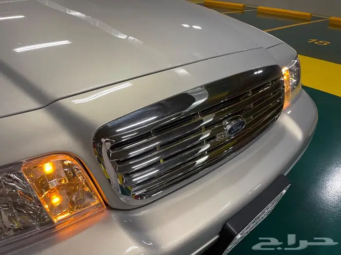 كراون فكتوريا 2010 سعودي - قمة في النظافة 12