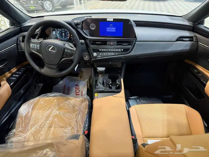 لكزس ES250 AA سعودي 2025 مواصفات مميزة بقسط ميسر 14