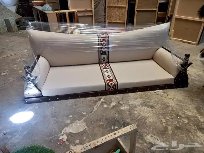 جلسات وتفصيل طاولات كوفي 16