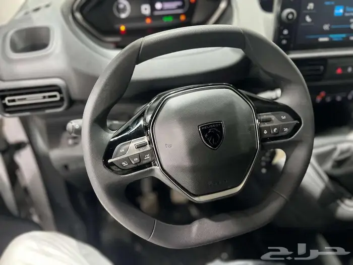 بيجو-بارتنر-فان-بضاعه-ديزل-2025-كاش-واقساط-شركات-مؤسسات 14