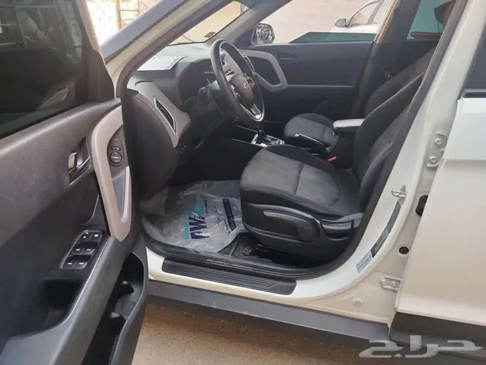 هونداي كريتا 2020 ابيض بودي ومحركات نظيف ب 48.000 ريال 11