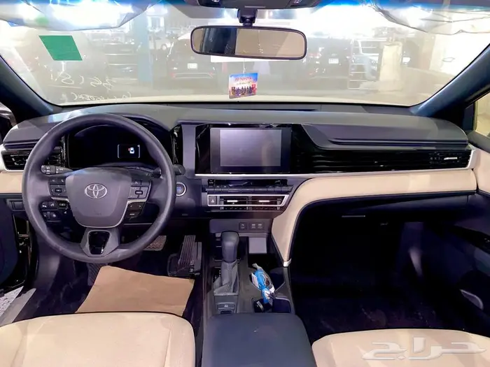 تويوتا كامري ستاندر - اصفار 2025 6