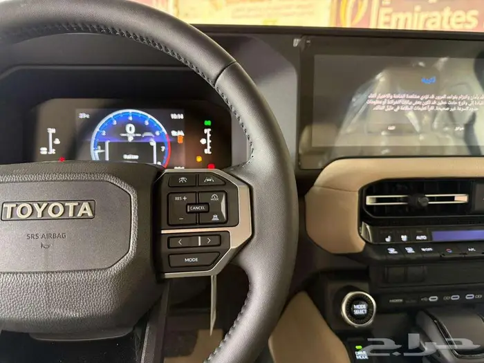 تويوتا برادو TXL3 موديل 2025 بنزين 27