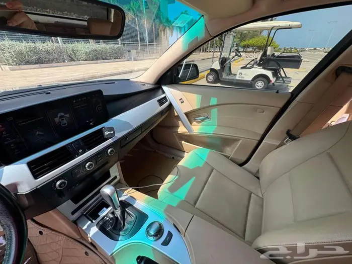 BMW E60 2005 4