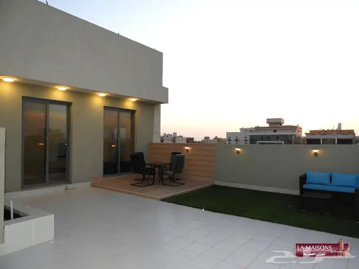 للإيجار شقة مؤثثة سكنية بمركز مليباري ريزدنس 17