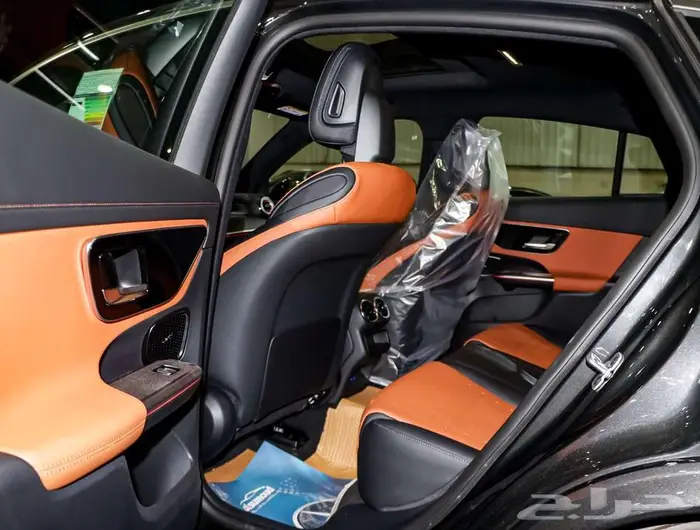 GLC 200 4MATIC - موديل 2025 (كاش -بنوك) 16