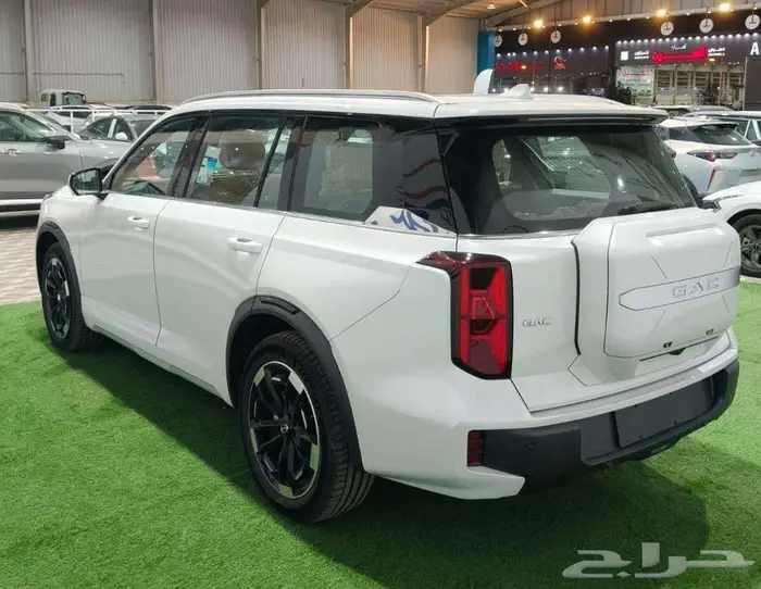جي ايه سي GAC GS8 GX TRAVELLER فل كامل الجميح 2026 3
