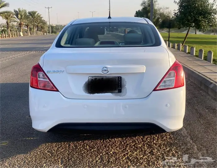 صني ((2022))لون ابيض نظيف 1