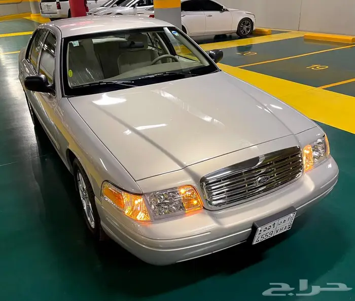 كراون فكتوريا 2010 سعودي - قمة في النظافة 3