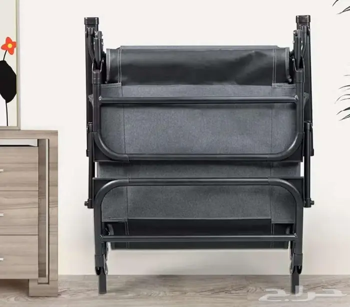 كرسي وسرير قابل للطي 1