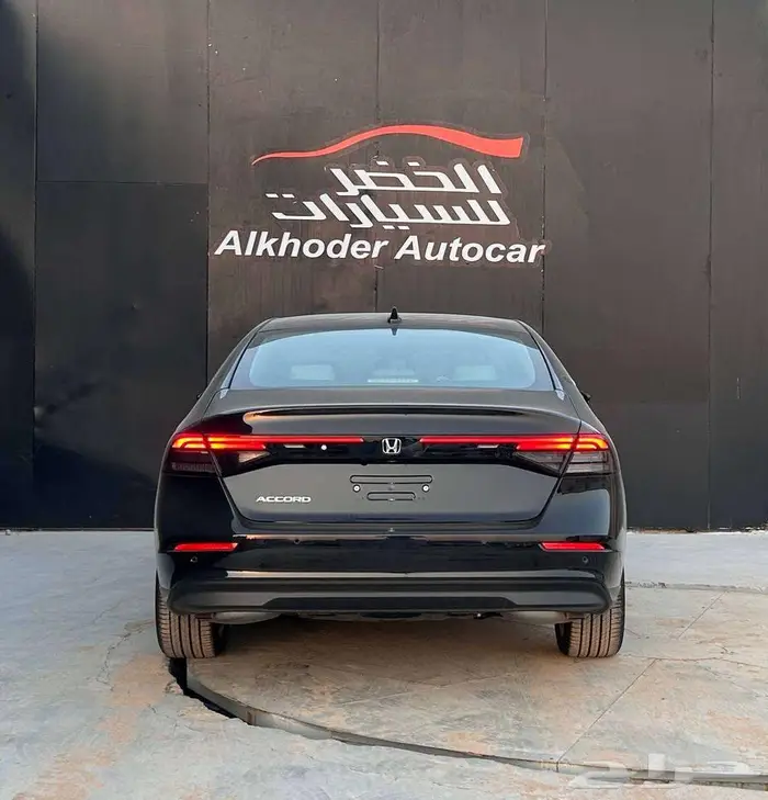 هوندا اكورد 2025 LX ستاندر لدى شركة عبدالمجيد الخضر 5