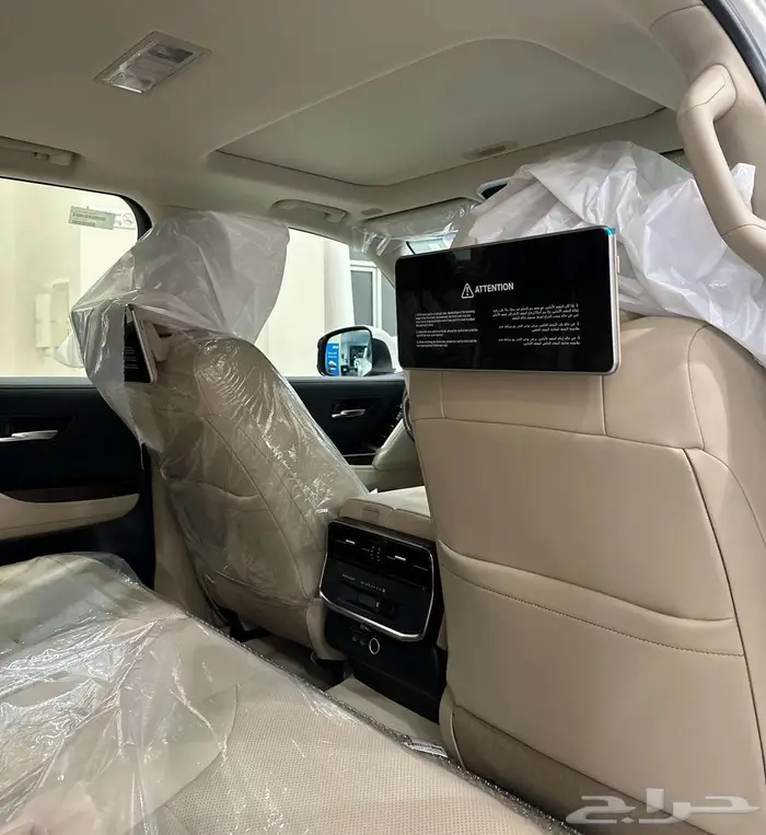 لاندكروزر جي اكس ار4 بنزين LAND CRUISER GXR4 2025 8