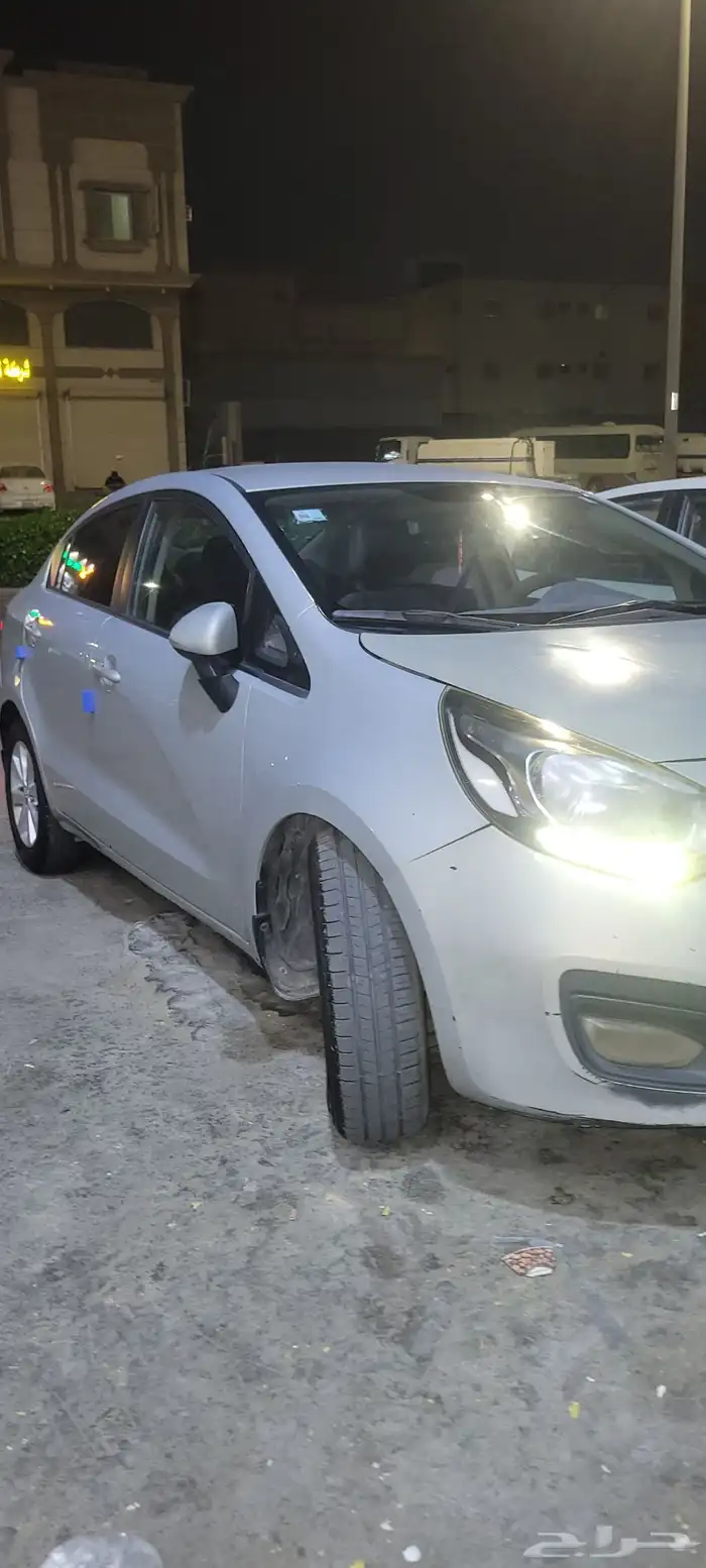 KIA Rio 2014 model in good condition Price 18000.410.km 3