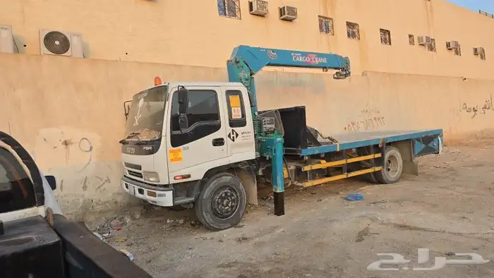 روافع شوكيه 4طن سفتي كامل موديل حديثه وبوم ترك للايجار 4