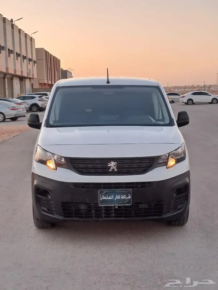 بيجو بارتنر 2023 0