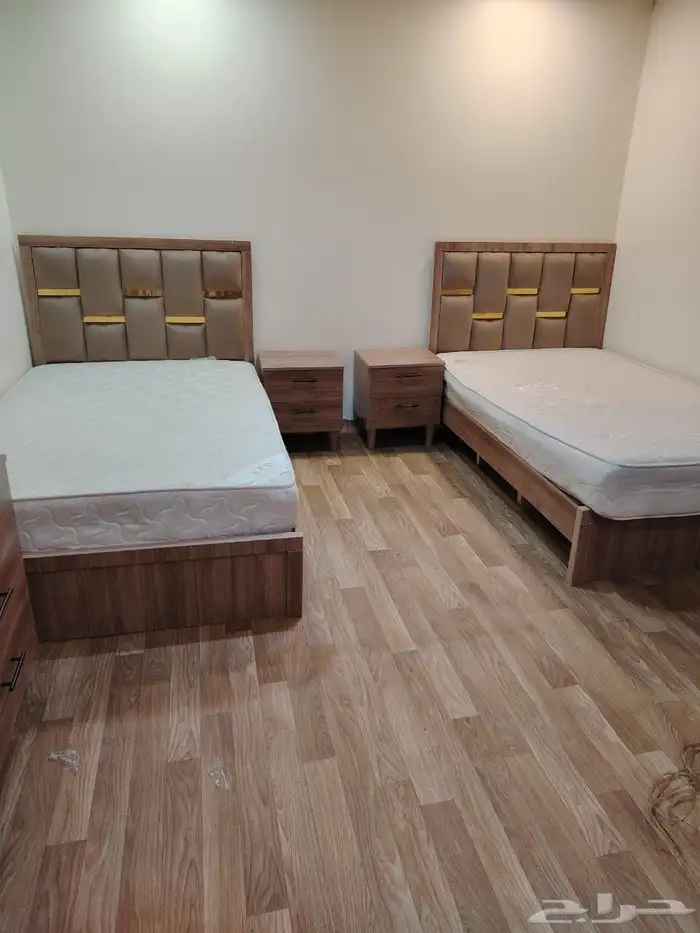 يوجد لدينا غرف نوم جديد جاهز ومراتب طبيه بسعر المصنع 6